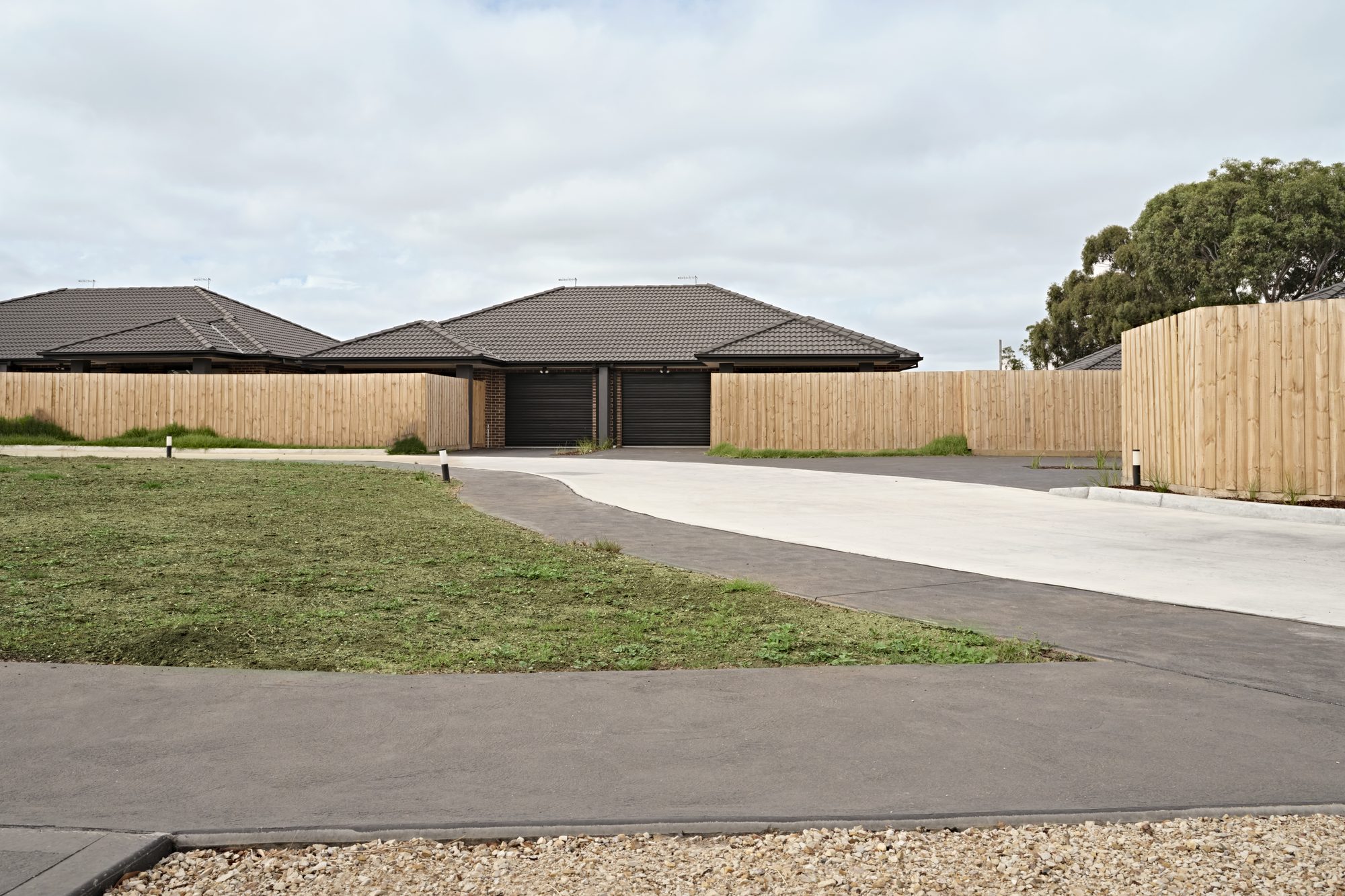 Melton South Family Residence — image 11