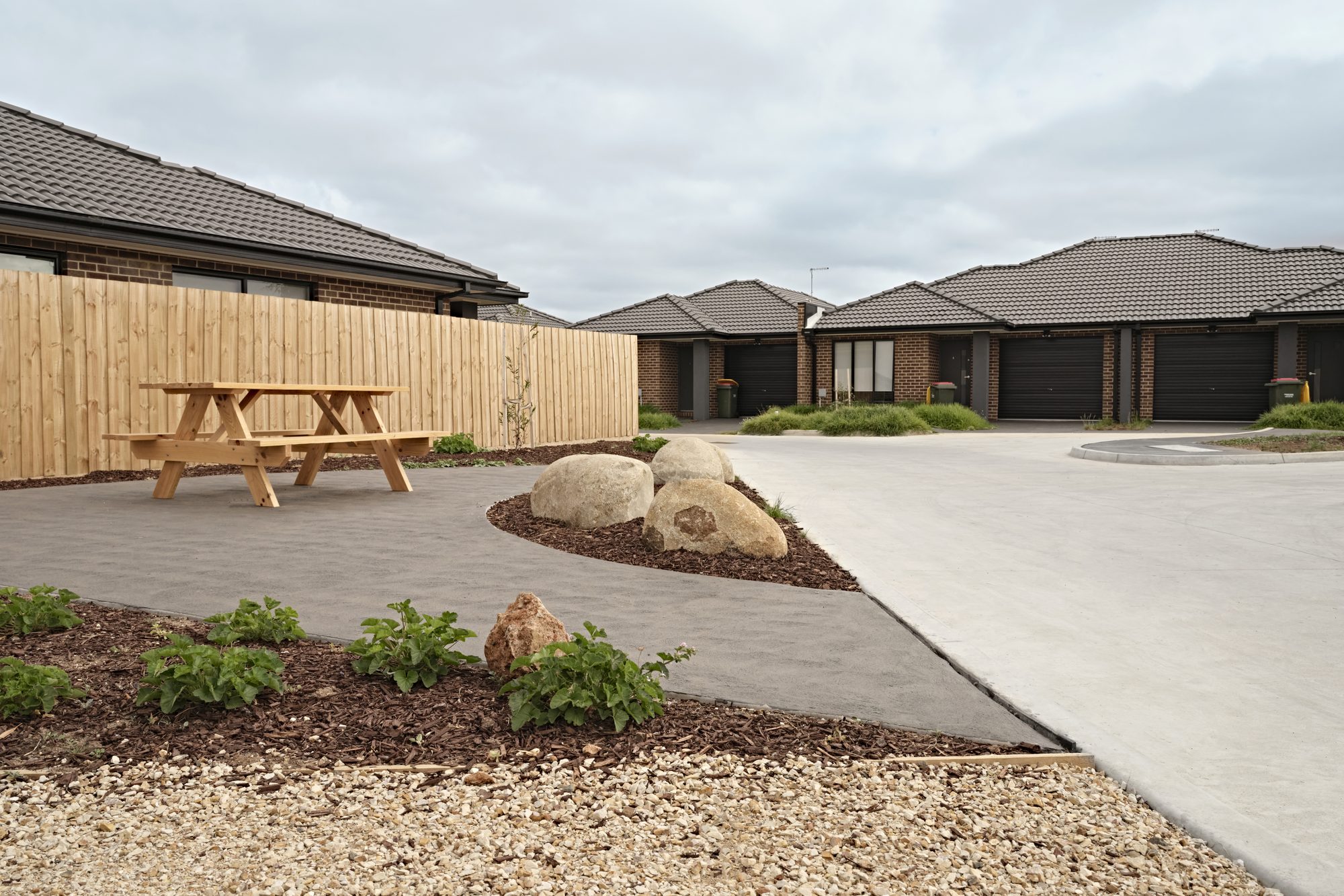 Melton South Family Residence — image 18