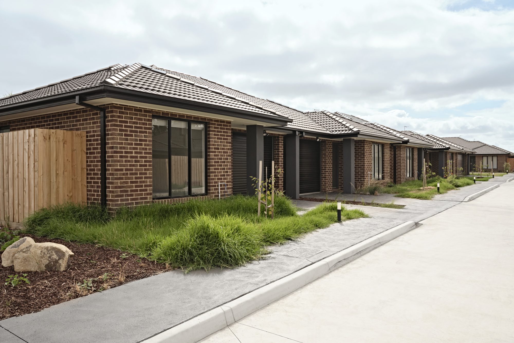 Melton South Family Residence — image 14